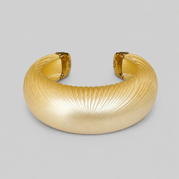Pulseira Família Fiori Dourado Manteiga Perola - 004